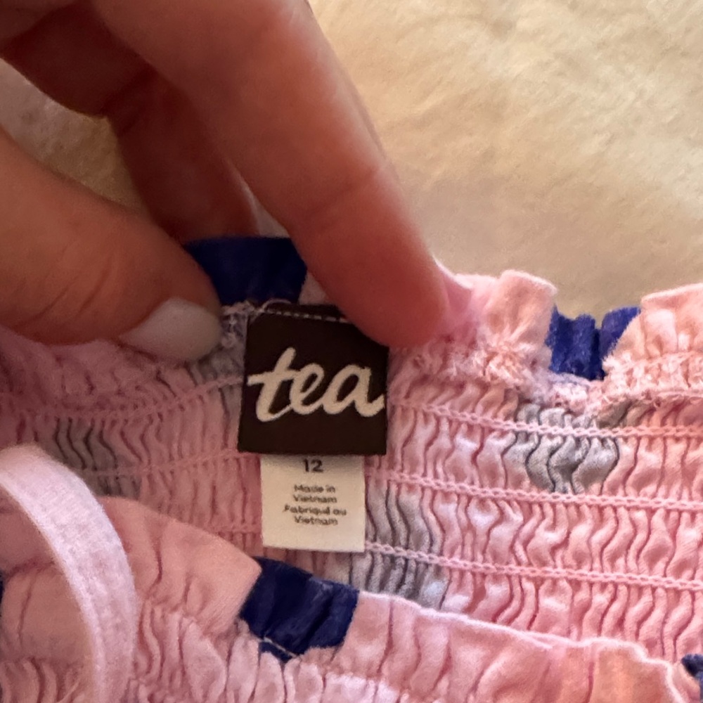 Tea Collection smocked short jumper with pockets size 12